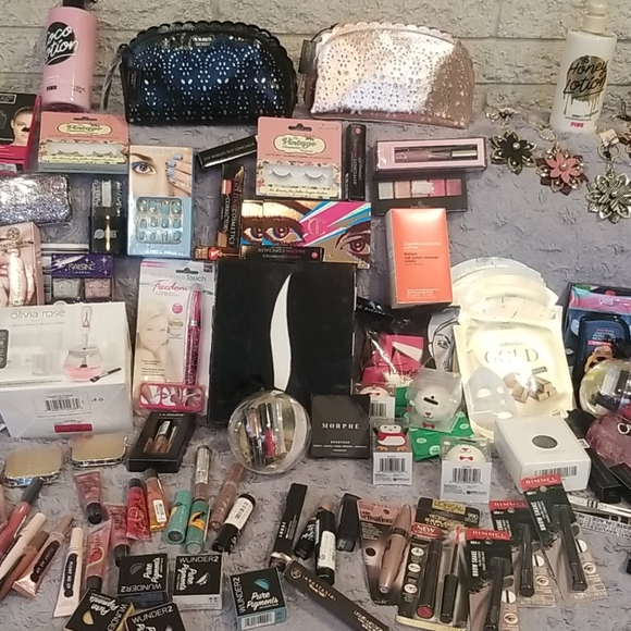 NWT ULTIMATE SEPHORA & MORE BEAUTY MYSTERY BOX Brushes & Tools